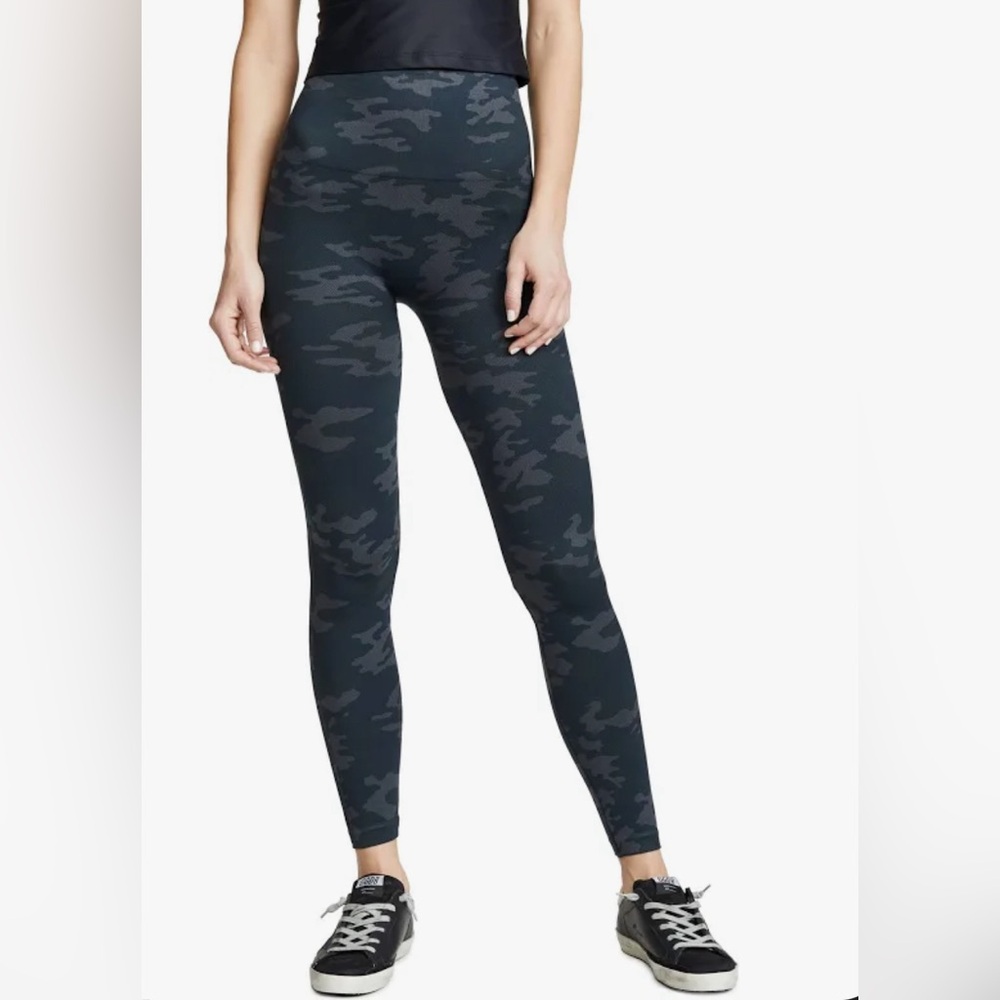 Spanx seamless leggings camo